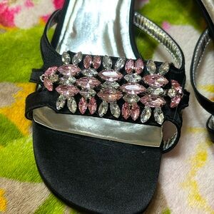 NEW! Temi slip on black kitten heel sandals with pink and silver jewel toes